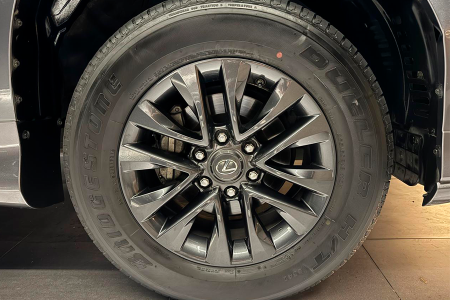 Lexus GX460